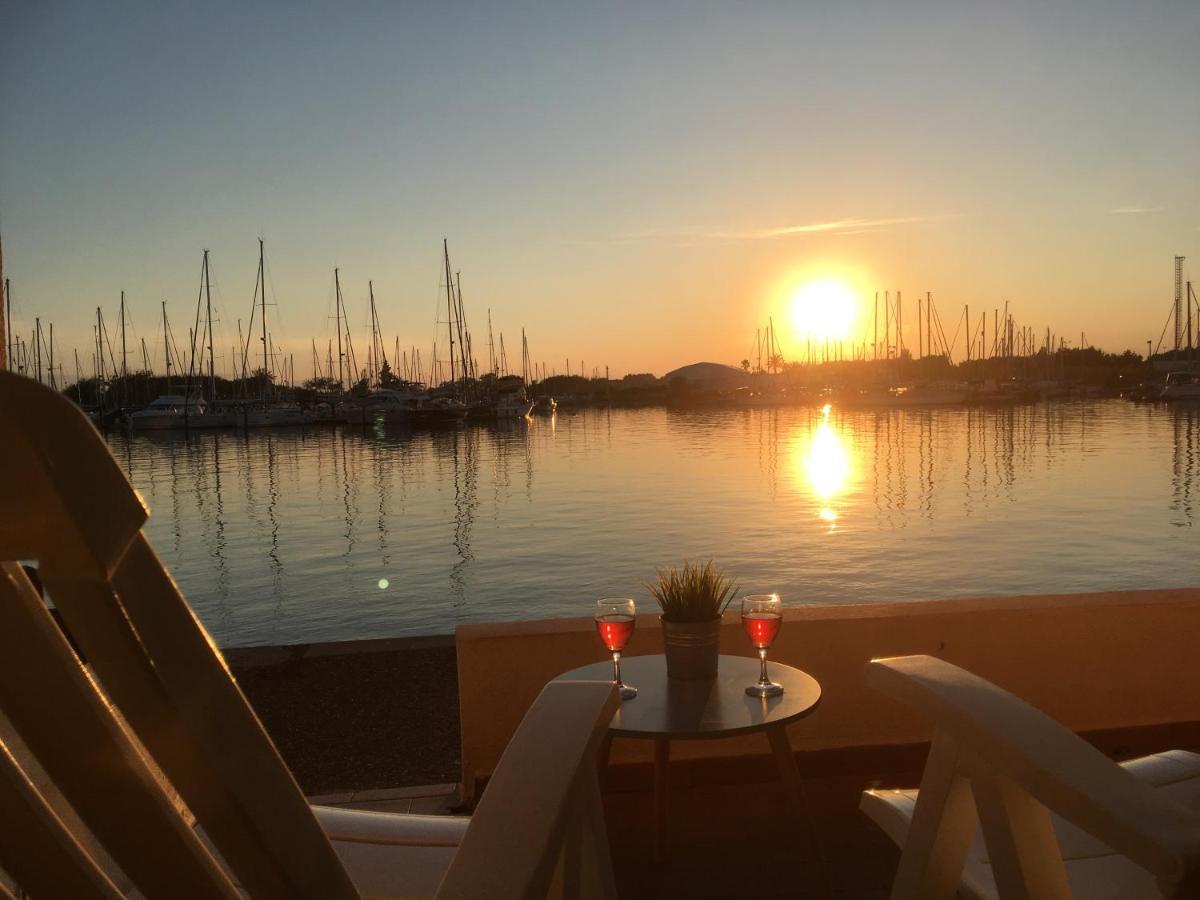 Studio - Les Pieds Dans L'Eau Agreable En Toutes Saisons 4 Couchages - Climatisation - Parking Prive - Piscine Sur Mer - Vue Magnifique Et Rare - Situation Optimum - Les Argonautes - Ile Des Pecheurs - Cap D'아그 외부 사진