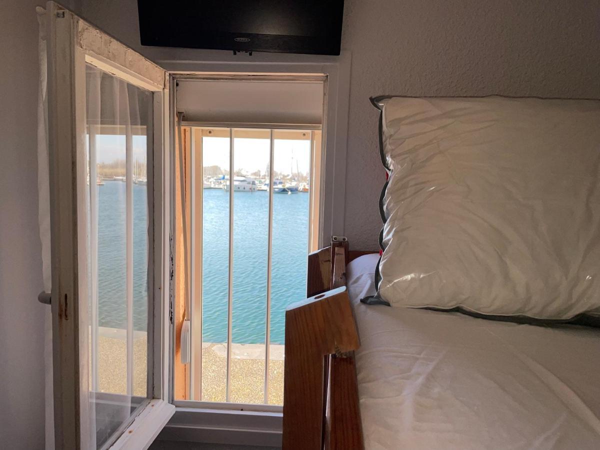 Studio - Les Pieds Dans L'Eau Agreable En Toutes Saisons 4 Couchages - Climatisation - Parking Prive - Piscine Sur Mer - Vue Magnifique Et Rare - Situation Optimum - Les Argonautes - Ile Des Pecheurs - Cap D'아그 외부 사진